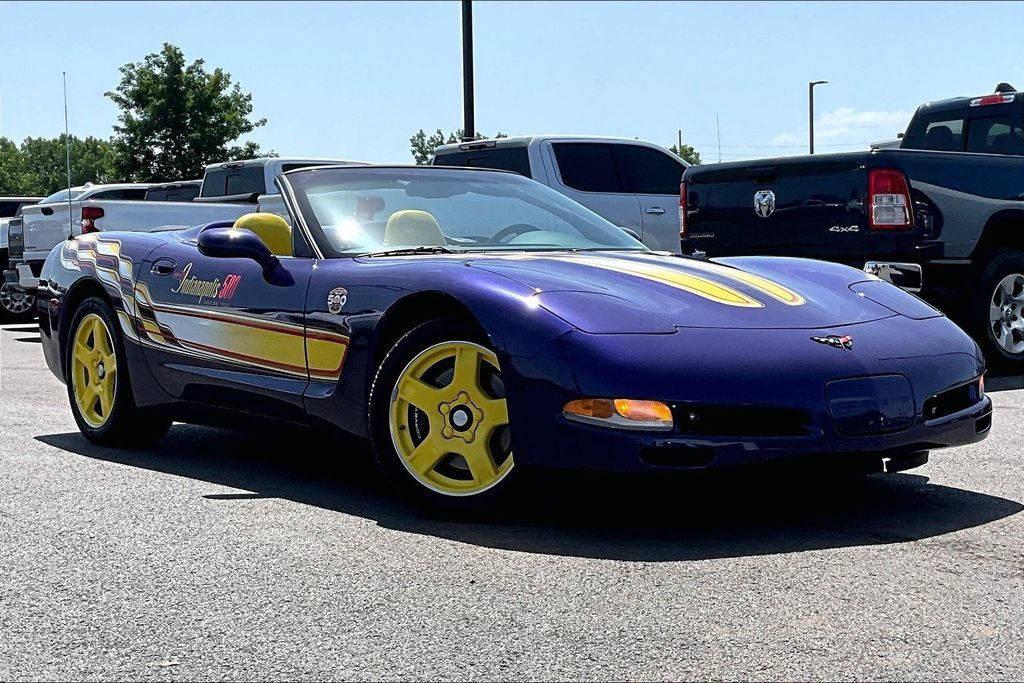 Used 1998 Chevrolet Corvette Convertible w/ Memory Pkg RWD image 30