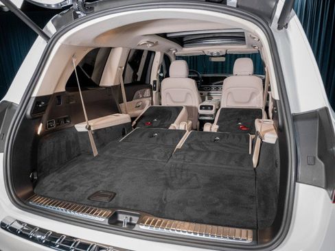 Certified 2024 Mercedes-Benz GLS 450 4MATIC image 9