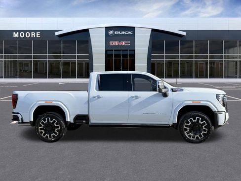 New 2026 GMC Sierra 2500 Denali w/ Denali Reserve Package image 2