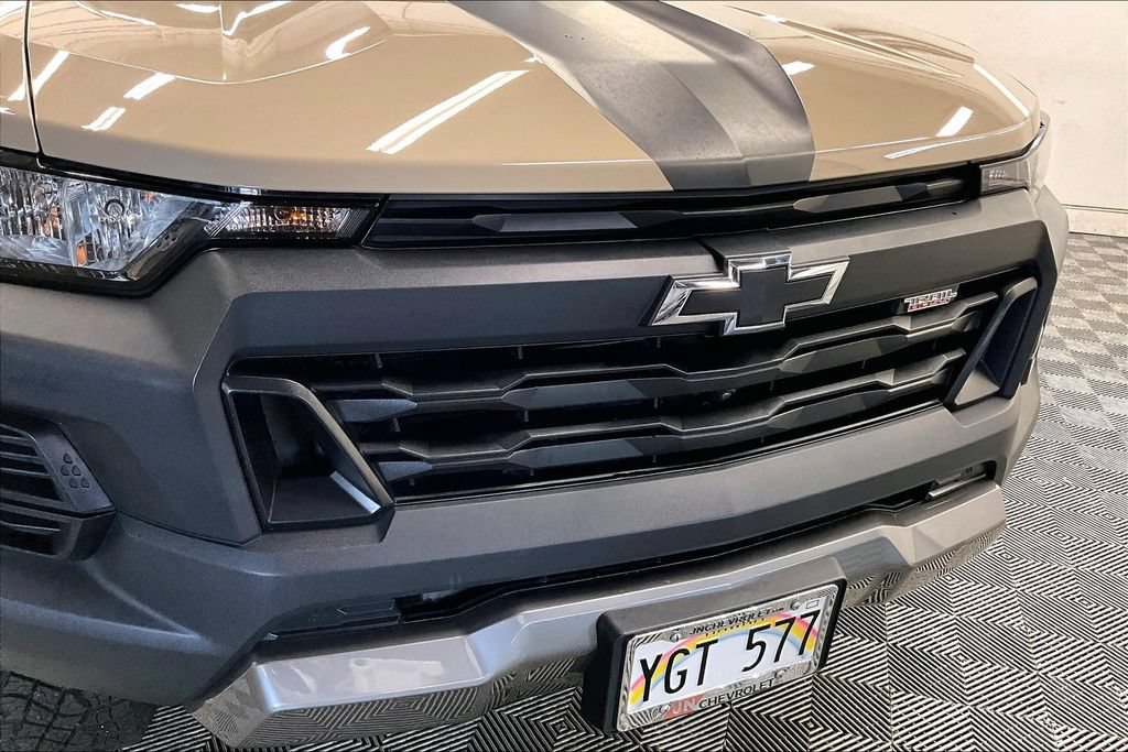 Used 2023 Chevrolet Colorado Trail Boss w/ Technology Package AWD/4WD image 29