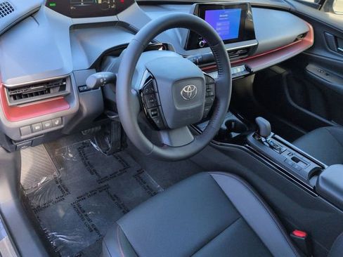 New 2026 Toyota Prius Plug-In Hybrid image 10