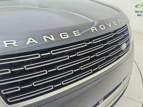 Used 2024 Land Rover Range Rover Autobiography AWD/4WD image 16