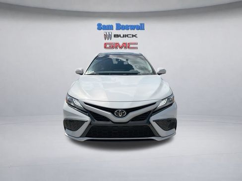 Used 2023 Toyota Camry XSE FWD image 4