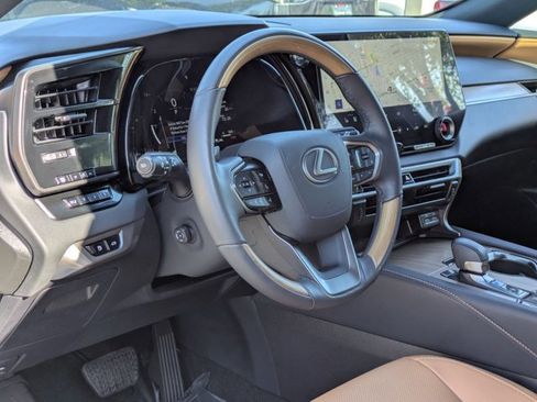 Used 2025 Lexus RX 350 Premium image 10