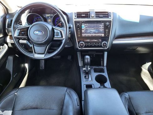 Used 2018 Subaru Outback 3.6R Limited AWD/4WD image 24