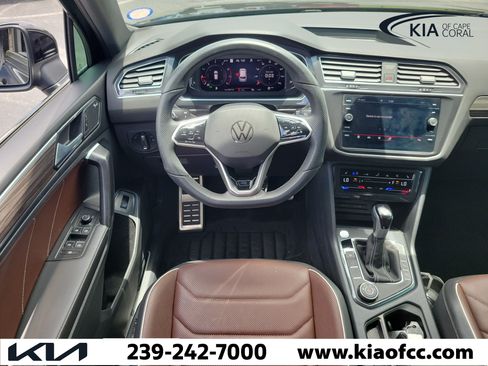 Used 2024 Volkswagen Tiguan SEL R-Line AWD/4WD image 18