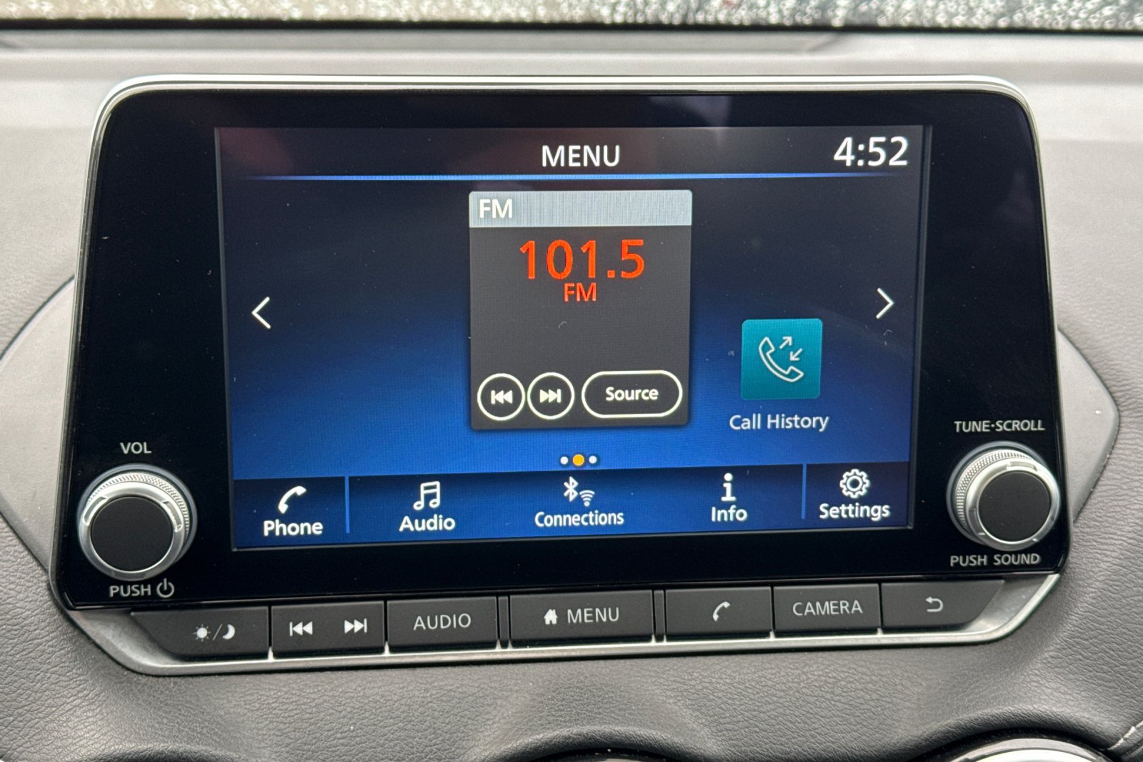 Certified 2024 Nissan Sentra SV FWD image 23