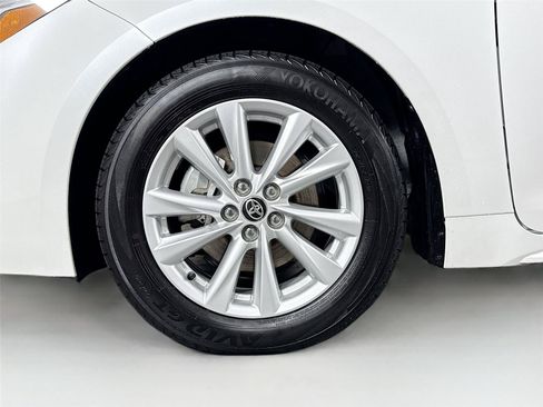 Certified 2025 Toyota Corolla SE FWD image 41
