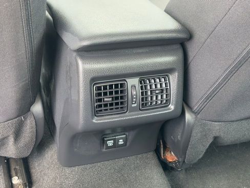 Used 2025 Toyota Camry LE FWD image 13
