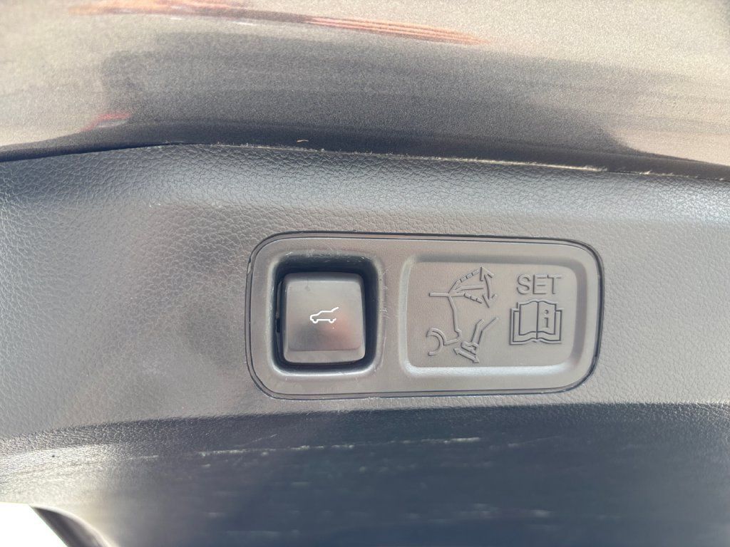 Used 2021 Ford Expedition Limited AWD/4WD image 48