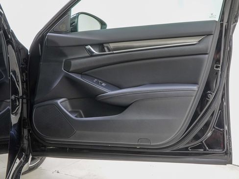 Used 2022 Honda Accord Sport image 34