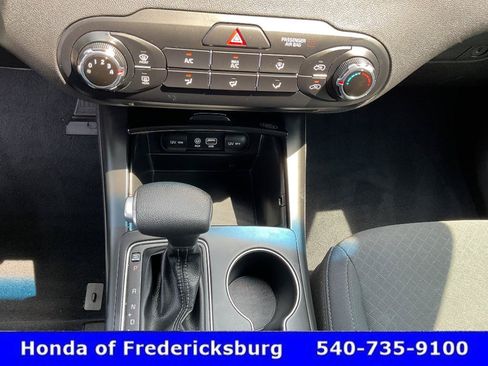 Used 2019 Kia Sorento FWD image 36