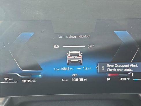 Used 2025 BMW X2 M35i AWD/4WD image 24