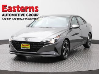 Used 2023 Hyundai Elantra SEL w/ Convenience Package FWD video 1