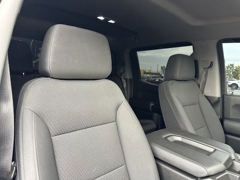 Used 2021 Chevrolet Silverado 1500 Custom Trail Boss w/ LPO, Dark Essentials Package image 27