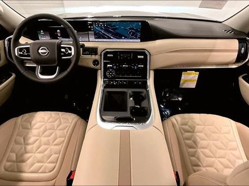 New 2026 Nissan Armada Platinum Reserve w/ Accent Package AWD/4WD image 6