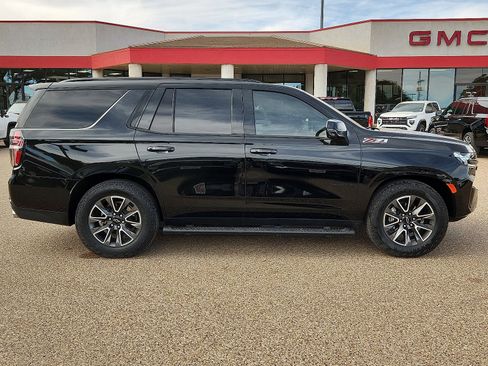 Used 2024 Chevrolet Tahoe Z71 w/ Off-Road Capability Package image 5