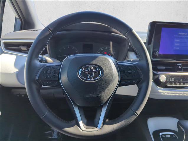 Certified 2025 Toyota Corolla SE FWD image 15