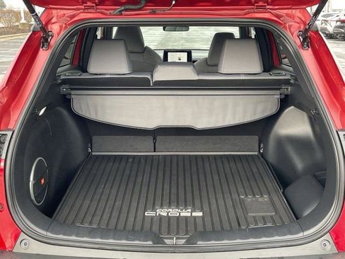 Certified 2025 Toyota Corolla Cross SE w/ Moonroof Package image 16