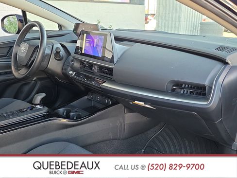 Used 2024 Toyota Prius LE image 27