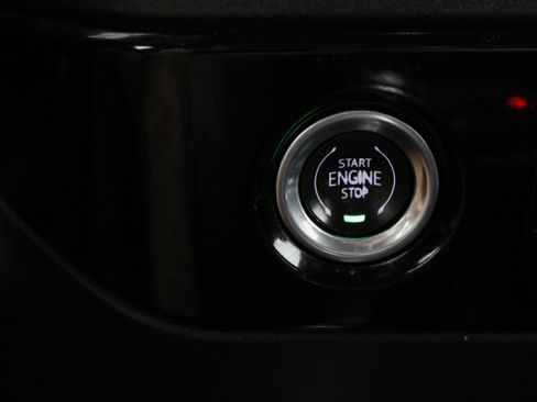 Used 2023 GMC Sierra 1500 SLT AWD/4WD image 20