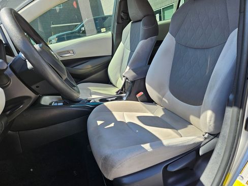 Used 2020 Toyota Corolla LE w/ Carpet Mat Package (TMS) FWD image 15