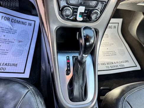 Used 2012 Buick Verano Leather FWD image 13