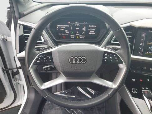Used 2023 Audi Q4 e-tron Premium Plus AWD/4WD image 28