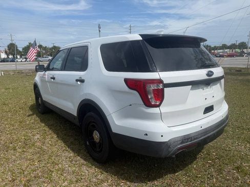 Used 2017 Ford Explorer 4WD Police Interceptor image 4