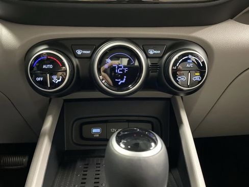 New 2026 Hyundai Venue SEL image 19