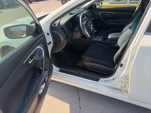 Used 2018 Nissan Altima 2.5 S w/ S Convenience Package image 18