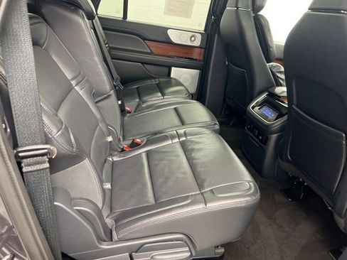 Certified 2023 Lincoln Navigator L Reserve AWD/4WD image 27