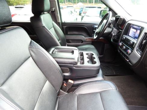 Used 2015 GMC Sierra 1500 SLE w/ SLE Value Package RWD image 23