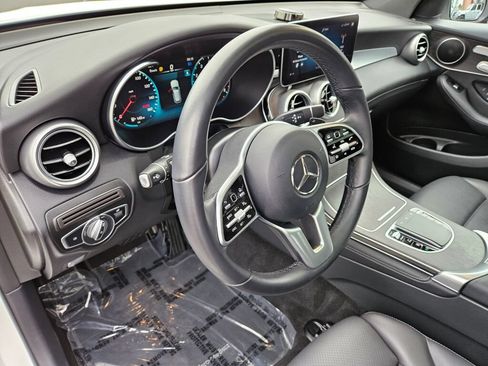 Used 2020 Mercedes-Benz GLC 300 4MATIC image 19