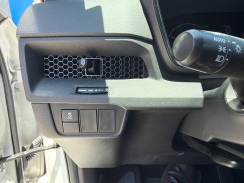 Used 2023 Honda CR-V Sport image 16