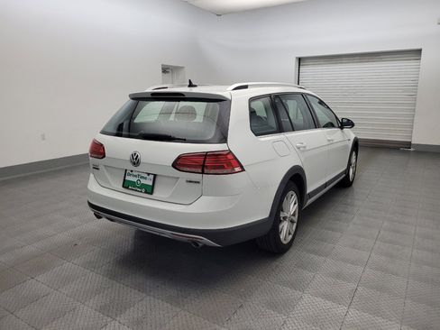 Used 2019 Volkswagen Golf Alltrack SE AWD/4WD image 9