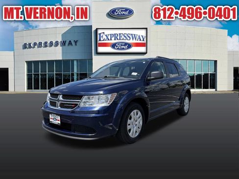 Used 2020 Dodge Journey SE FWD image 2