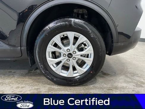 Certified 2023 Ford Escape Active w/ Tech Pack #2 image 8