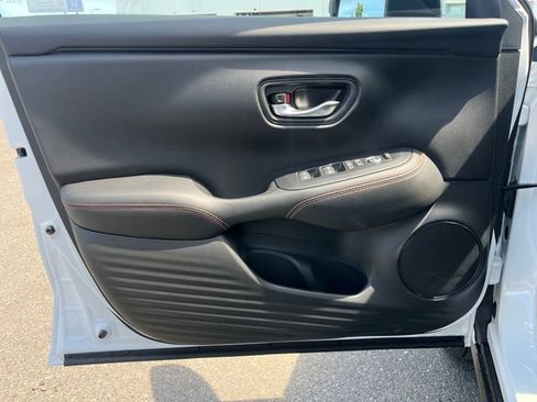 New 2026 Honda HR-V Sport image 18