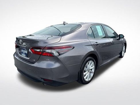 Used 2023 Toyota Camry LE w/ Convenience Package FWD image 6