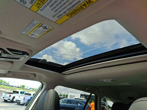 Used 2023 Subaru Outback Onyx Edition image 16