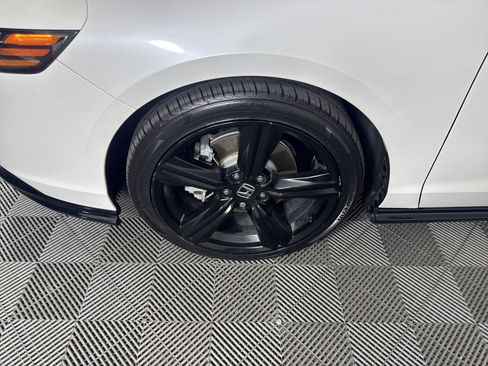 Certified 2023 Honda Accord Sport image 11