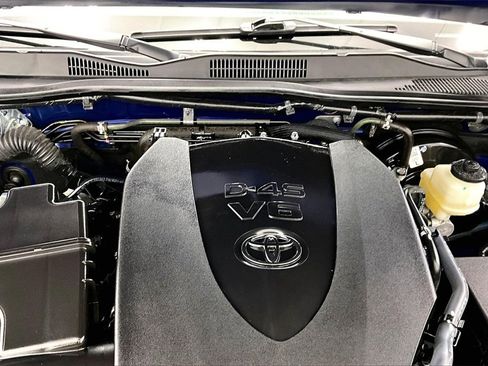 Used 2022 Toyota Tacoma TRD Sport image 34