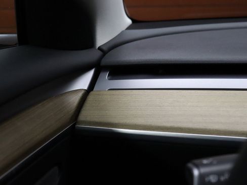 Used 2022 Tesla Model 3 Long Range image 44