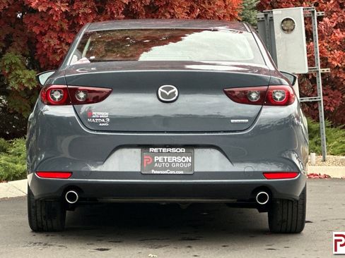Used 2024 MAZDA MAZDA3 s image 5
