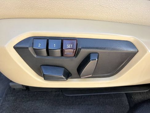 Used 2017 BMW X3 sDrive28i RWD image 21