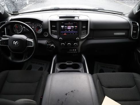 Used 2022 RAM 1500 Big Horn AWD/4WD image 17
