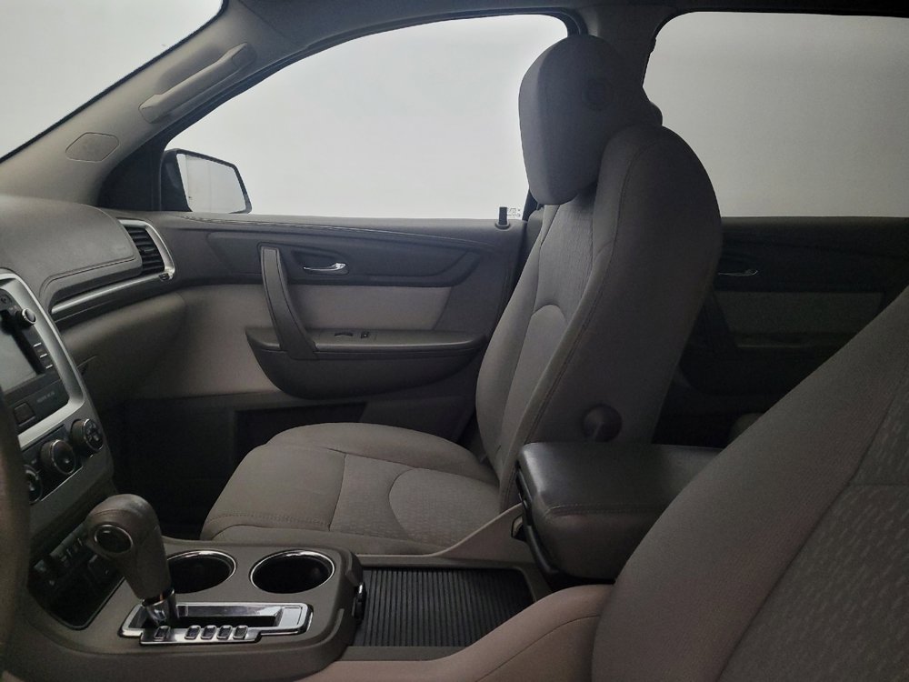 Used 2015 GMC Acadia SLE FWD image 17