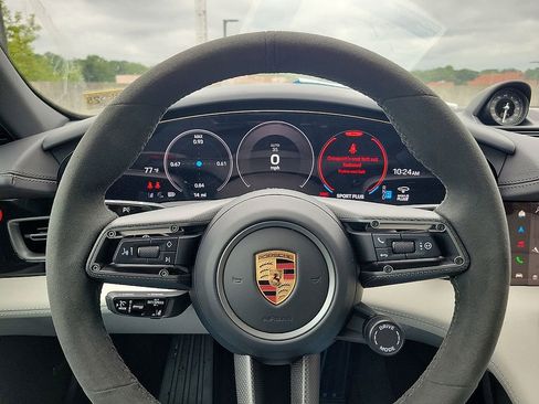 Used 2025 Porsche Taycan 4S image 20