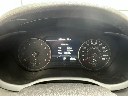Used 2019 Kia Stinger GT2 AWD/4WD image 9